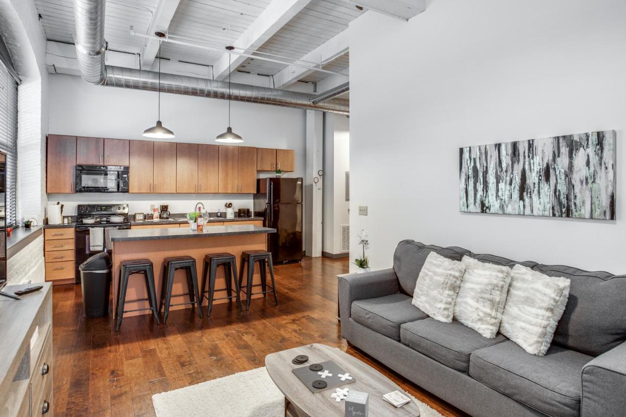 Ny Style Centric Loft With King Bed By Park Ave Apartment โรเชสเตอร์ ภายนอก รูปภาพ
